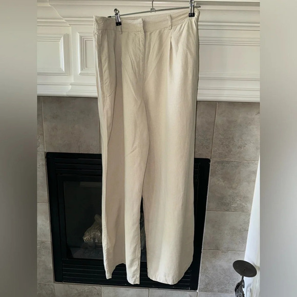 Versona Pants - Versona Linen Blend lightweight Khaki Wide Leg Pants Modern - size 10